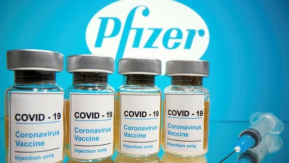 Vaccine phòng Covid-19 của hãng dược phẩm Pfizer. Ảnh: REUTERS