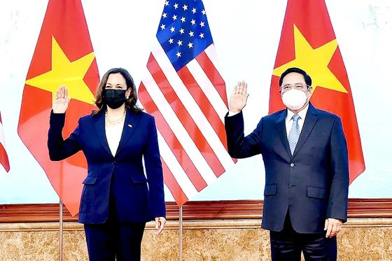 Thủ tướng Phạm Minh Chính tiếp Phó Tổng thống Hoa Kỳ Kamala Harris. Ảnh: VIẾT CHUNG