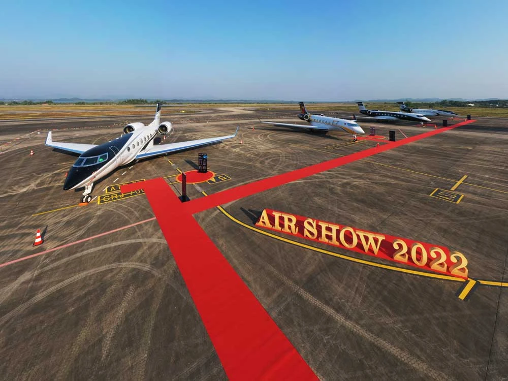 “Đã mắt” ngắm G700 - ngôi sao của triển lãm hàng không Airshow 2022 tại Sân bay Vân Đồn