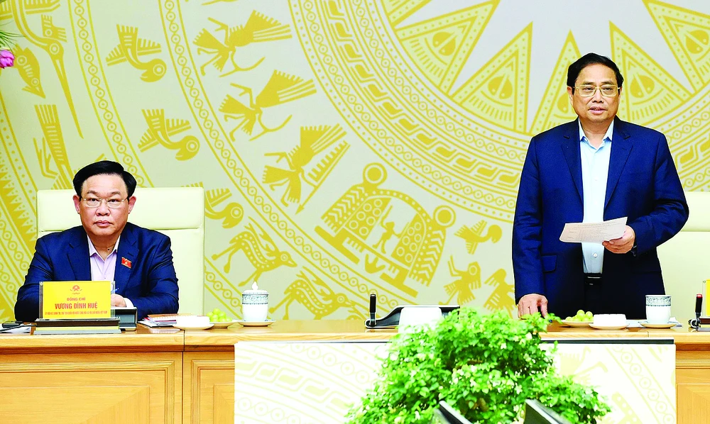 Thủ tướng Phạm Minh Chính phát biểu tại hội nghị về công tác phối hợp giữa Đảng đoàn Quốc hội và Ban Cán sự Đảng Chính phủ. Ảnh: VIỆT CHUNG