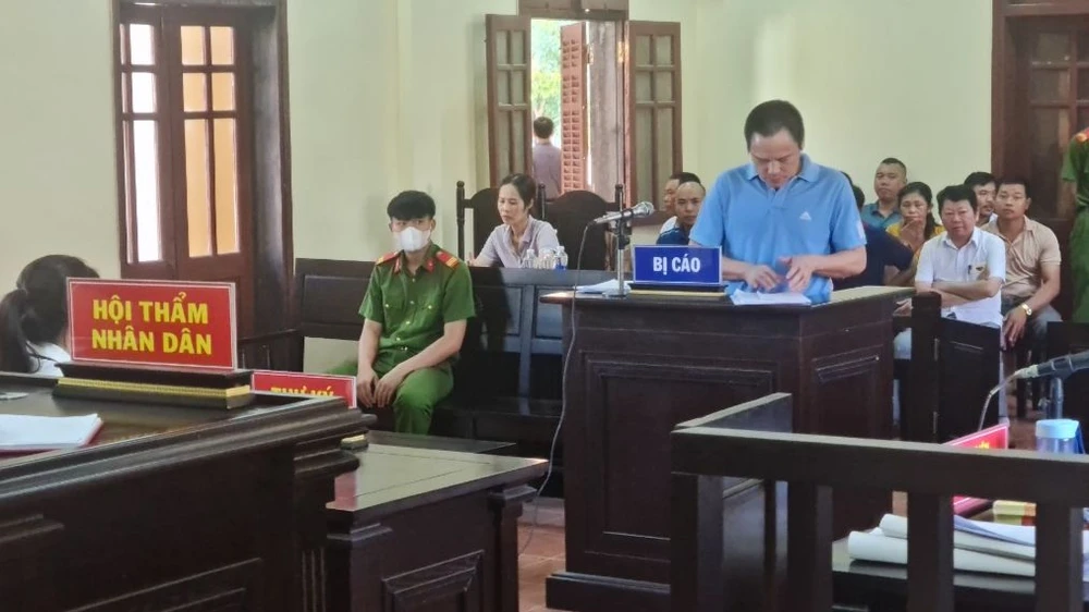 Phiên tòa xét xử Phan Mạnh Chi ngày 25-5