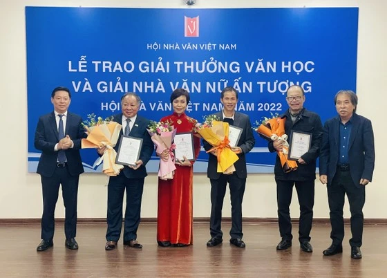 Hội Nhà văn Việt Nam tổ chức lễ trao Giải thưởng Văn học vào năm 2022