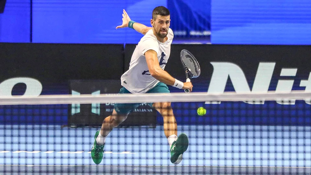 Djokovic tập luyện cho ATP Finals 2023