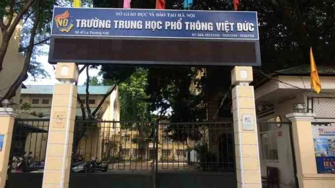 Phần thi viết diễn ra ngày 17-3, tại Trường THPT Việt Đức