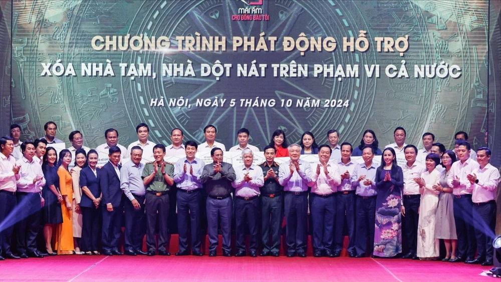 Chính phủ và Đoàn Chủ tịch Ủy ban Trung ương MTTQ Việt Nam tổ chức Chương trình phát động hỗ trợ xóa nhà tạm, nhà dột nát trên phạm vi cả nước