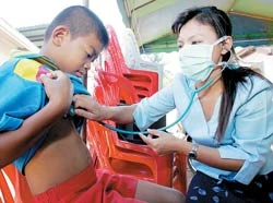 Hành động nhanh phòng chống đại dịch cúm gia cầm