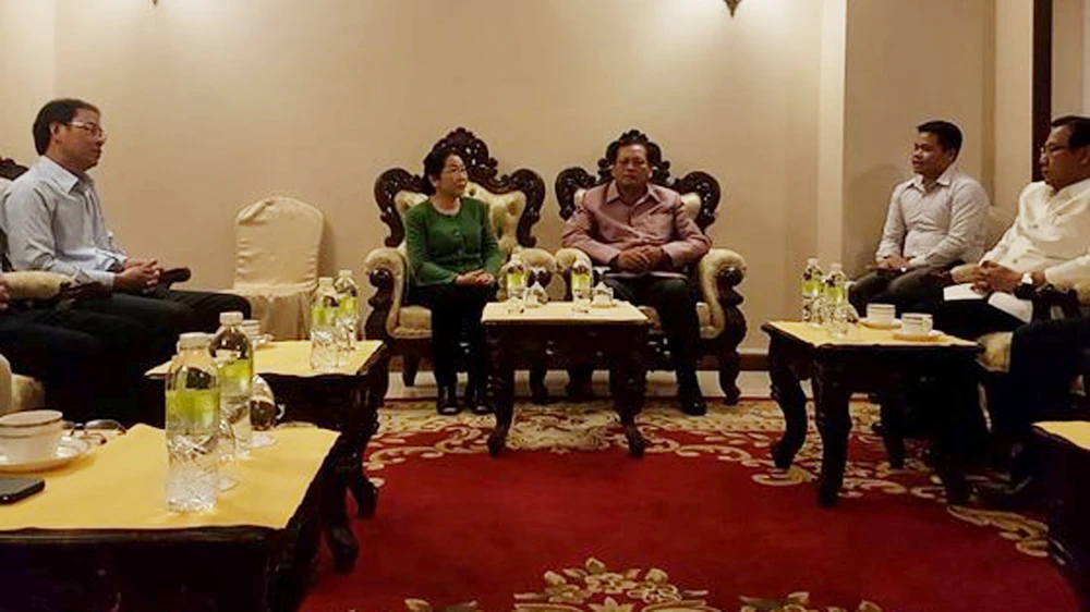 Đồng chí Võ Thị Dung, Phó Bí thư Thành ủy TPHCM đến chào xã giao lãnh đạo tỉnh Champasak