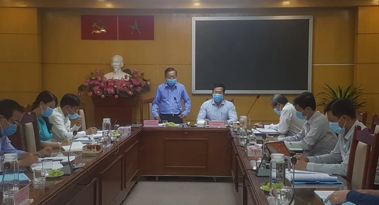 Đồng chí Nguyễn Hữu Hiệp phát biểu tại cuộc làm việc. Ảnh: HOÀI NAM