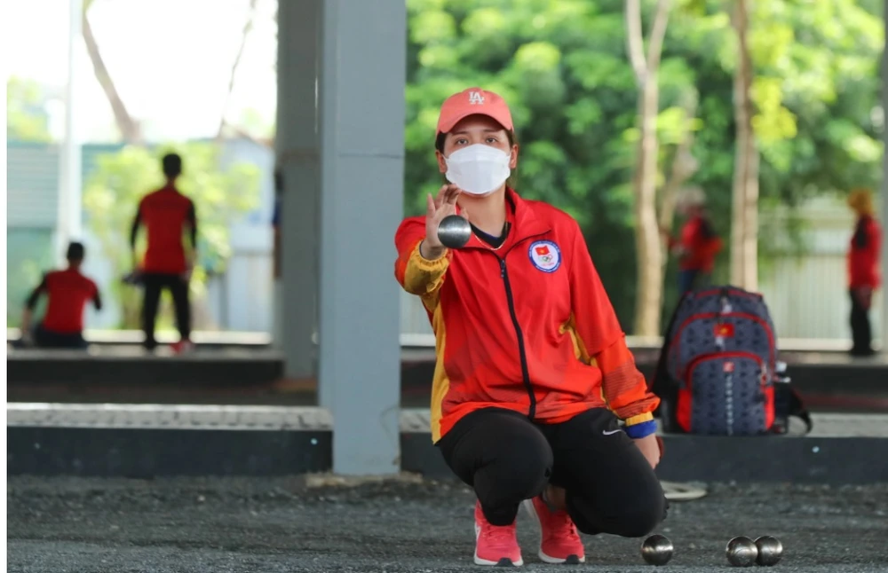 Đội tuyển bi sắt Việt Nam miệt mài tập luyện hướng đến SEA Games 31. ẢNH: ĐẠT NHƯ