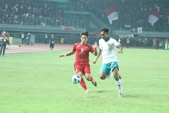U19 Việt Nam cầm hòa chủ nhà Indonesia ở trận ra quân Giải U19 Đông Nam Á 2022