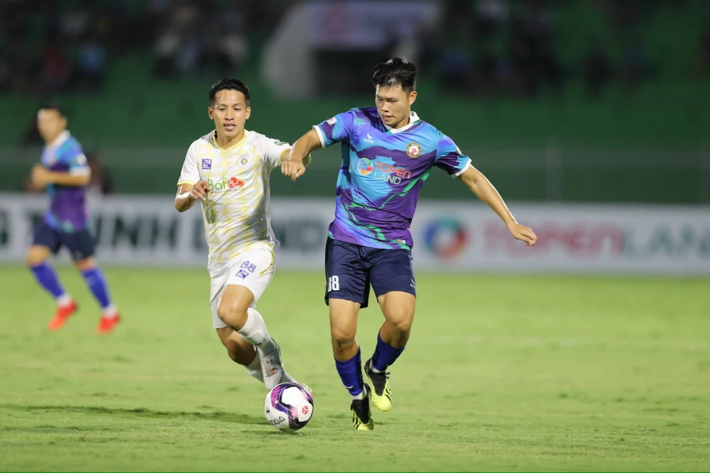 Hà Nội FC hứa hẹn có trận cầu khó khăn trên sân nhà. ẢNH: DŨNG PHƯƠNG