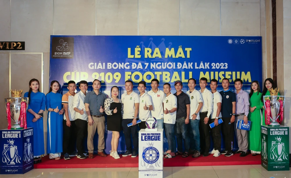 Giải bóng đá 7 người Đắk Lắk trở thành sân chơi đầu tiên trên địa bàn tỉnh áp dụng mô hình lên, xuống hạng