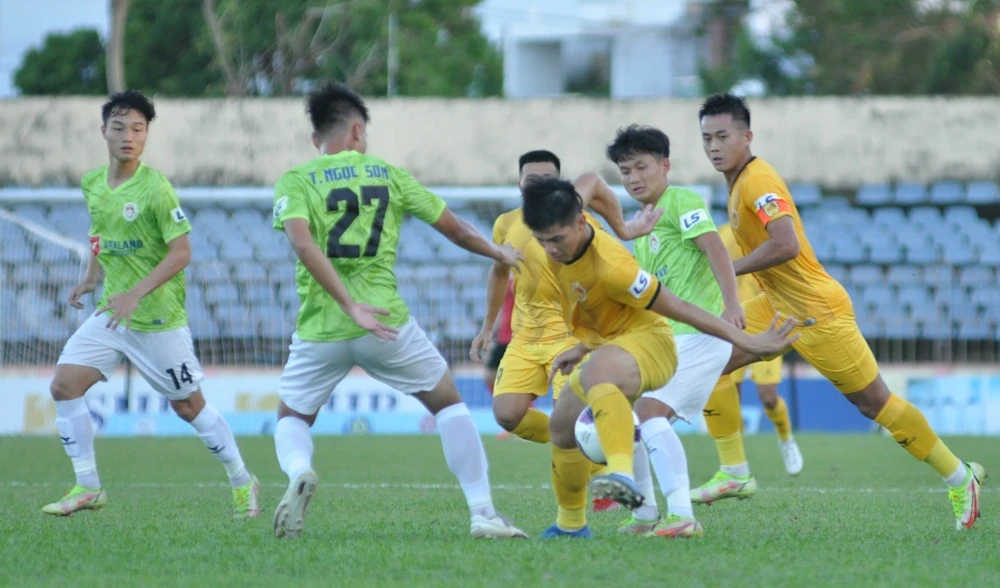 PVF CAND khi còn mang tên Phố Hiến đã đánh bại chủ nhà Quảng Nam tỉ số 5-1 ở mùa giải 2022. 