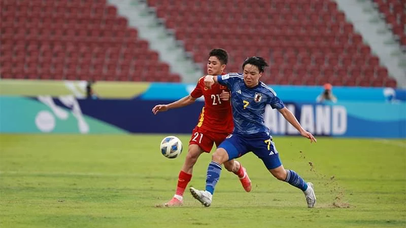 U17 Việt Nam nhận thất bại đậm trước U17 Nhật Bản. 