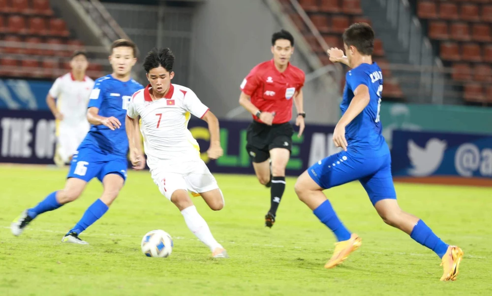 U17 Việt Nam dừng bước ở vòng chung kết U17 châu Á 2023.
