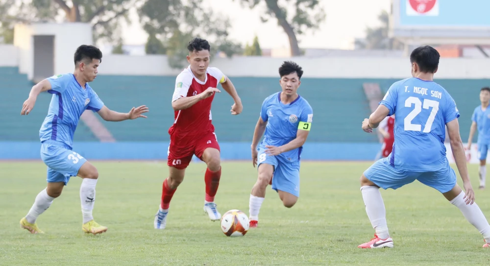 PVF-CAND chỉ phải tiếp đội cuối bảng Phú Thọ trên sân nhà khi trở lại Giải hạng Nhất quốc gia 2023. ẢNH: ANH TRẦN 