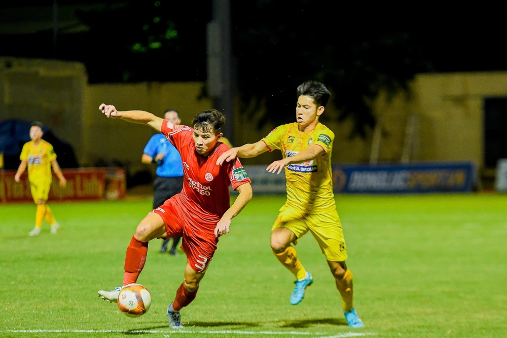 Viettel FC đánh bại Thanh Hóa để tiếp tục cuộc đua vô địch V-League 2023. ẢNH: MINH HOÀNG 