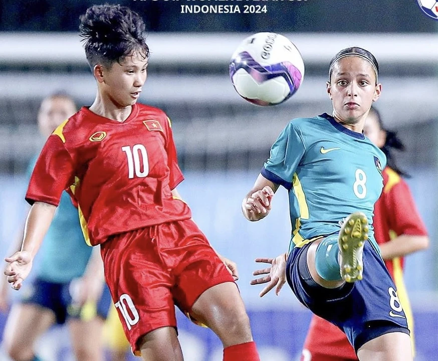 U17 nữ Việt Nam nhận thất bại đáng tiếc trước U17 nữ Australia. 