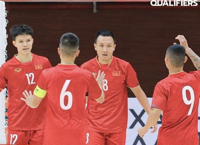 Đội tuyển futsal Việt Nam toàn thắng ở vòng loại để đoạt vé dự vòng chung kết Giải futsal châu Á 2024. 