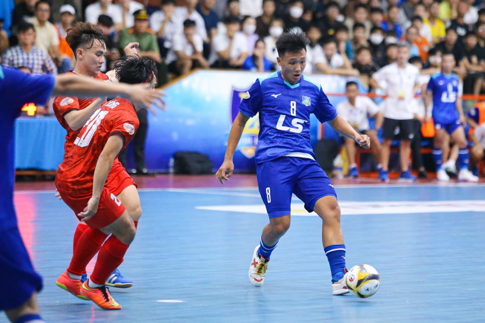 Tuyển thủ Nguyễn Minh Trí giúp Thái Sơn Nam TPHCM khởi đầu thuận lợi ở Futsal Cúp quốc gia 2023.