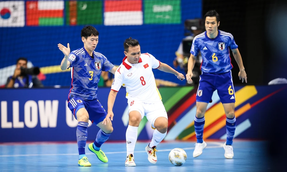 Tuyển thủ Nguyễn Minh Trí (áo trắng) có thể gặp lại Nhật Bản trên hành trình giành vé dự Futsal World Cup 2024.