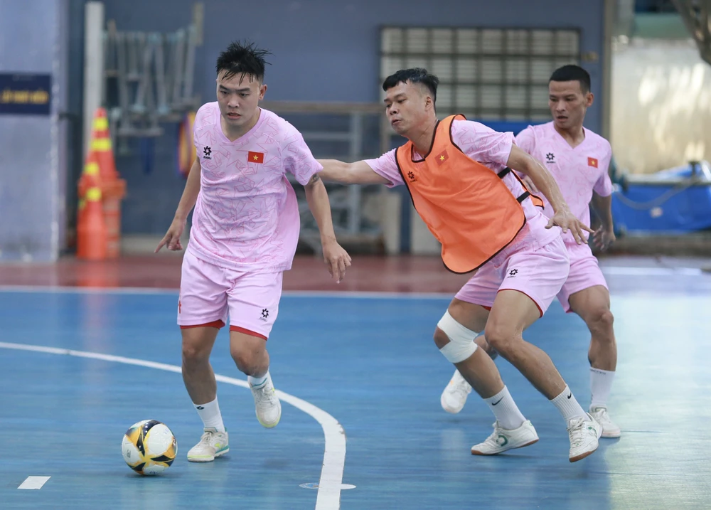 Đội tuyển futsal Việt Nam hội quân, nhận nhiệm vụ giành vé dự World Cup- Ảnh 3.