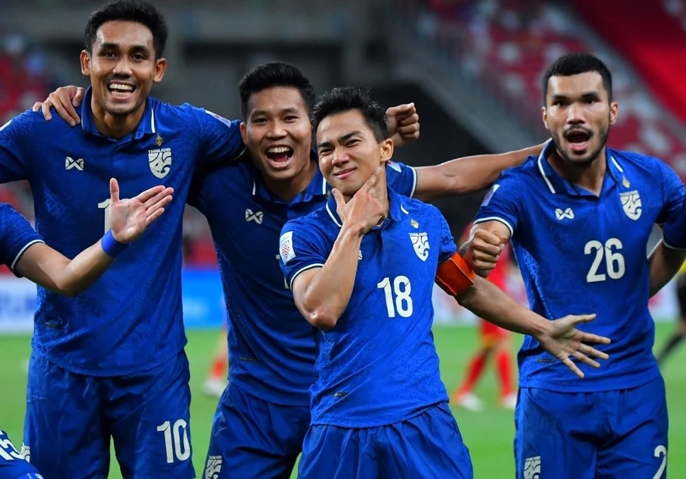 Chanathip (số 18) tự tin vào các tuyển thủ Thái Lan sẽ thi đấu quyết tâm để giành chiến thắng trước Hàn Quốc. 