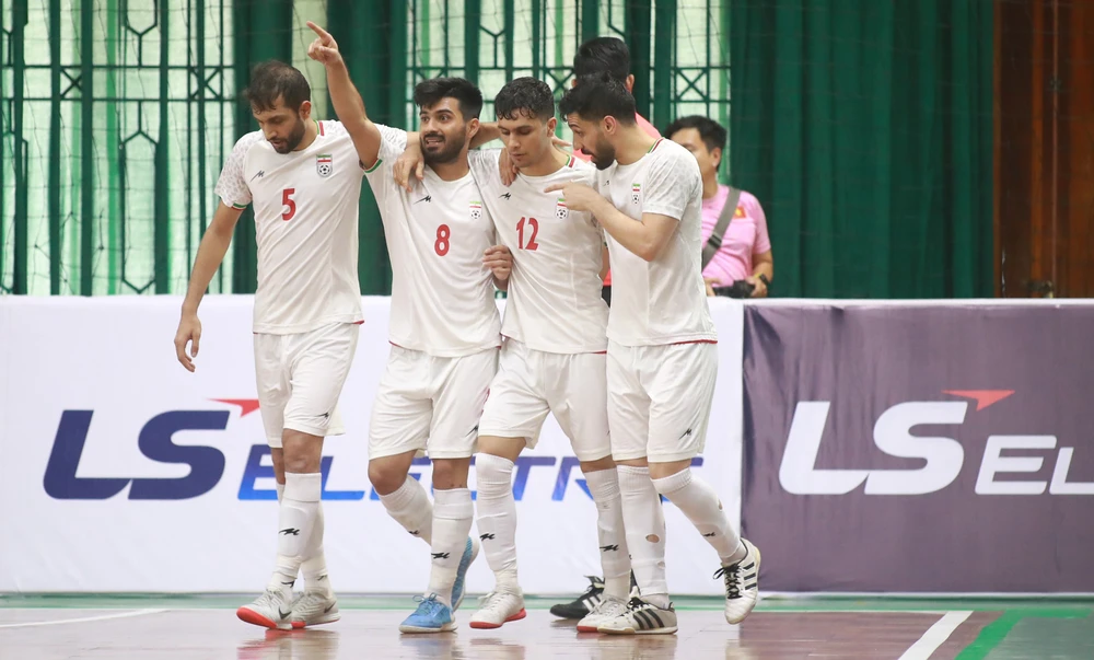 Niềm vui của các cầu thủ Iran