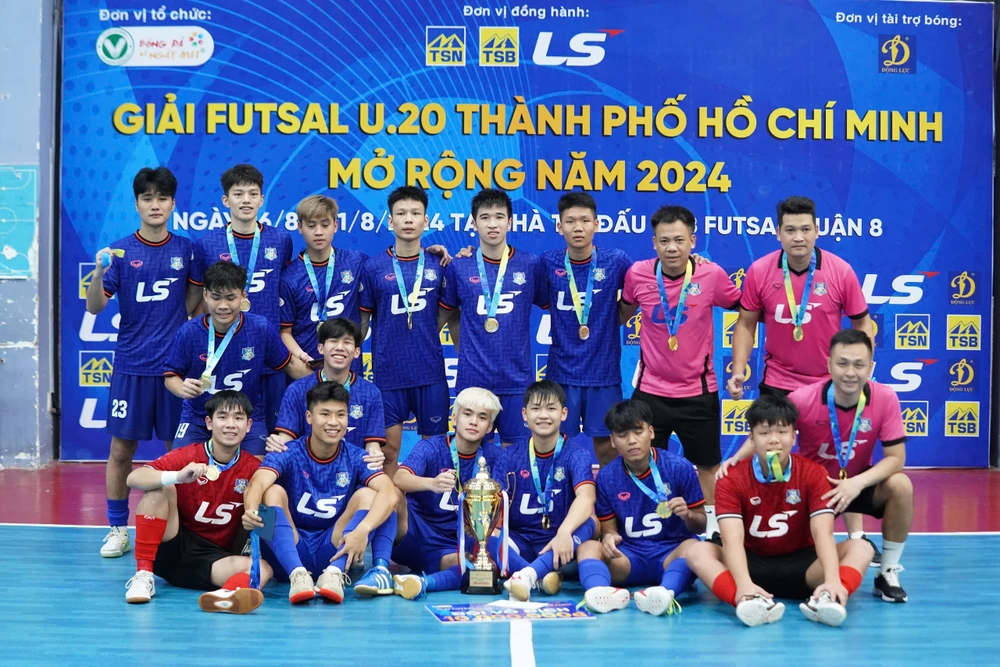 U20 Thái Sơn Bắc giành chức vô địch tại Giải Futsal U20 TPHCM mở rộng 2024. ẢNH: TÂM HÀ