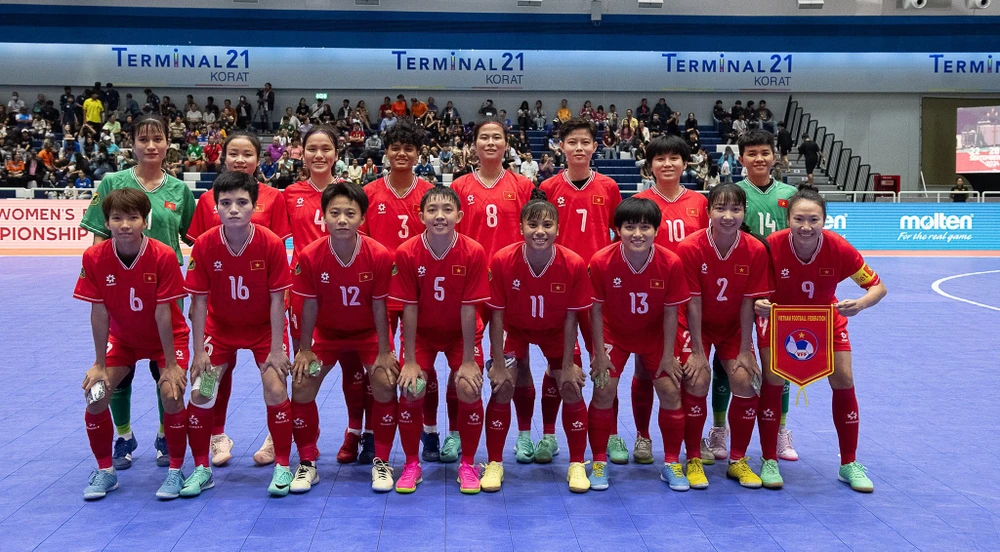 Đội tuyển futsal nữ Việt Nam đặt mục tiêu cạnh tranh chức vô địch tại Giải futsal nữ Đông Nam Á 2024. 