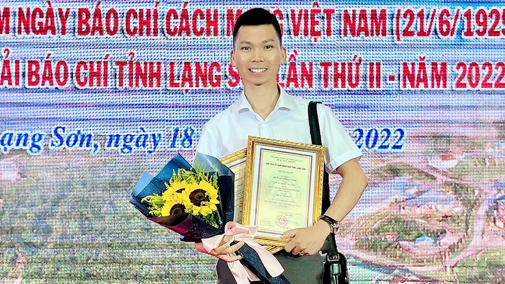 Nhà văn trẻ Nguyễn Luân