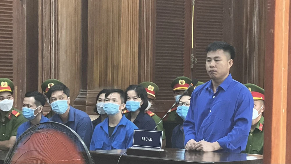 Bị cáo Nguyễn Khắc Đồi tại tòa sáng 25-4