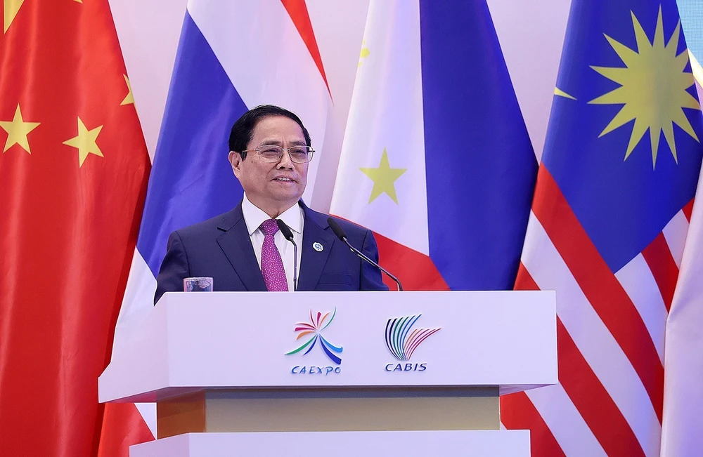 Thủ tướng Phạm Minh Chính phát biểu tại lễ khai mạc Hội chợ Trung Quốc - ASEAN và Hội nghị thượng đỉnh Thương mại - Đầu tư Trung Quốc - ASEAN lần thứ 20. Ảnh: TTXVN