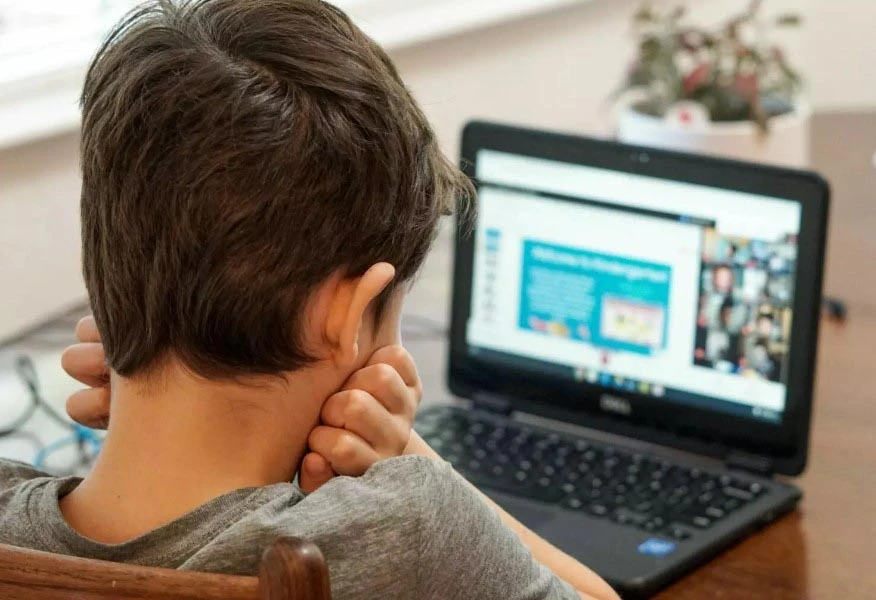 Australia hy vọng các đề xuất thay đổi về quản lý giúp trẻ em an toàn hơn trên không gian mạng
