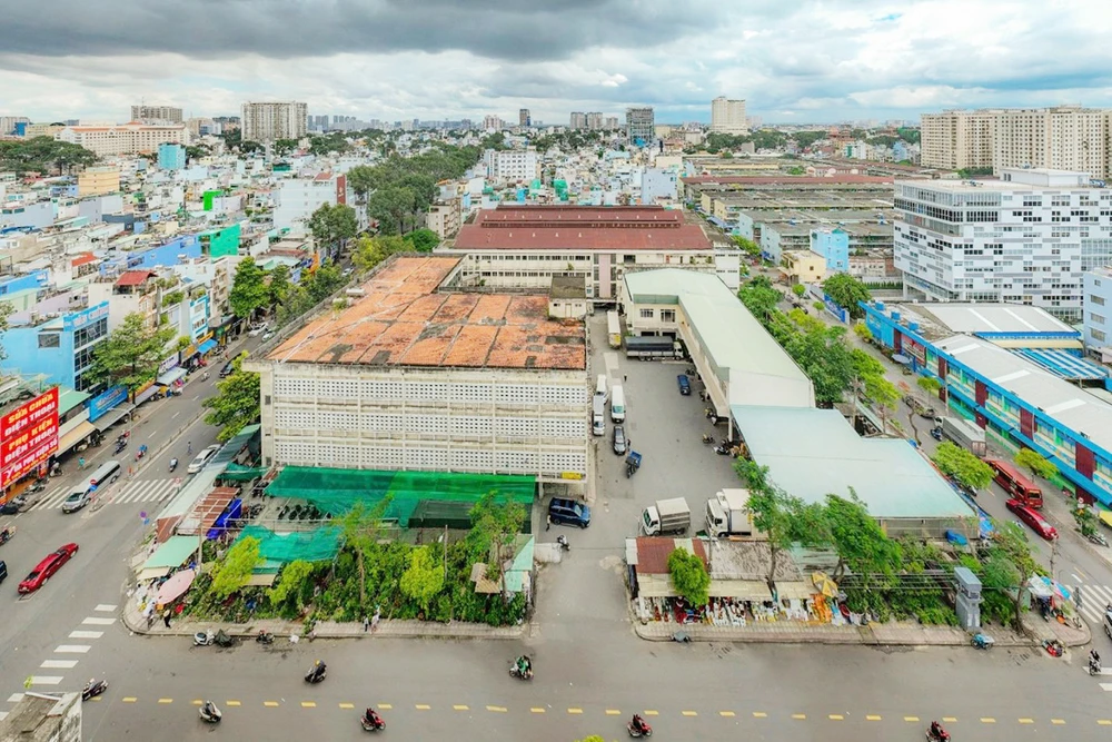 Hiện nay, quận 10 kiến nghị cưỡng chế khu đất có địa chỉ 419 đường Lê Hồng Phong để xây trường học.