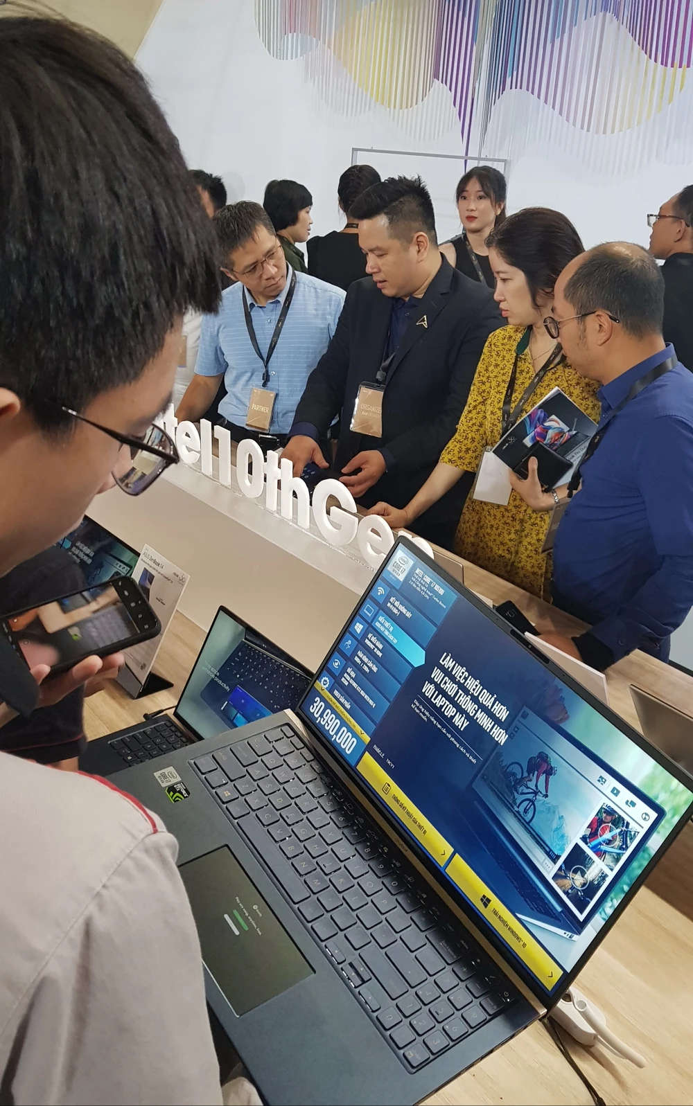 ASUS Expo 2019 kỷ niệm ASUS 30 năm “Khai phóng điều phi thường” 