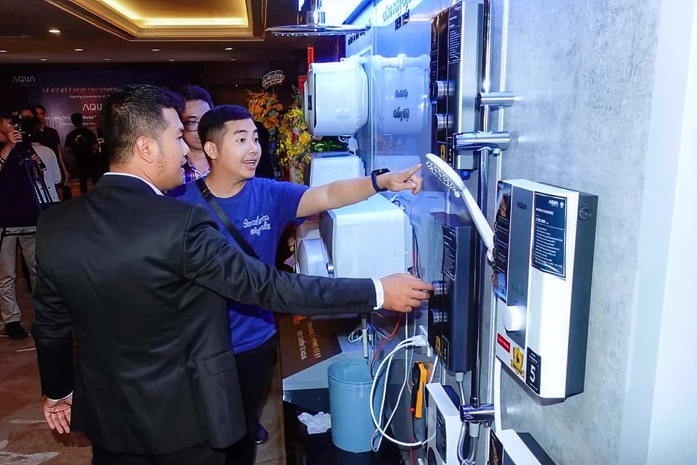 AQUA Việt Nam công bố hợp tác chiến lược phân phối ngành hàng máy tắm nước nóng cùng đơn vị thành viên của PETROSETCO