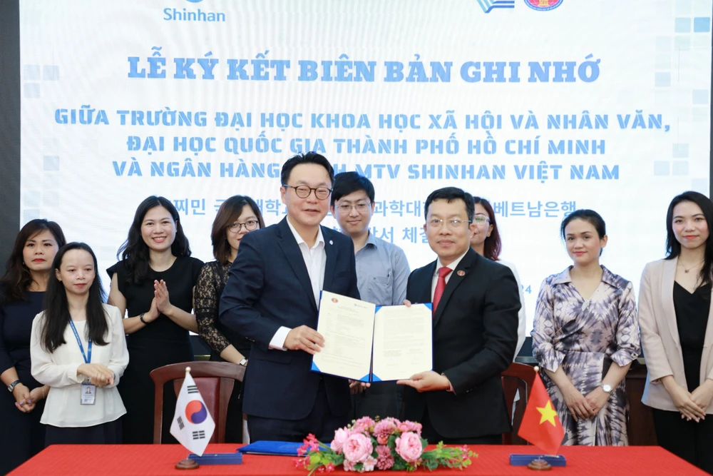 Ngân hàng Shinhan Việt Nam hợp tác chiến lược cùng Trường Đại học KHXH-NV, Đại học Quốc gia TPHCM