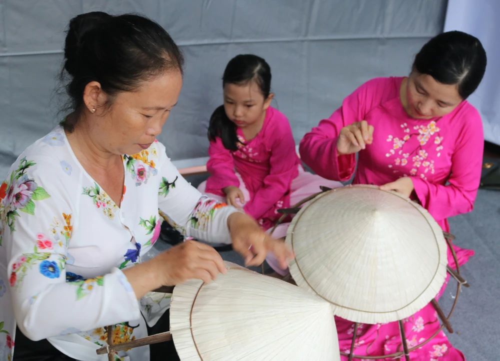 15 làng nghề truyền thống tham gia “Liên hoan Làng nghề truyền thống xứ Quảng 2017”.