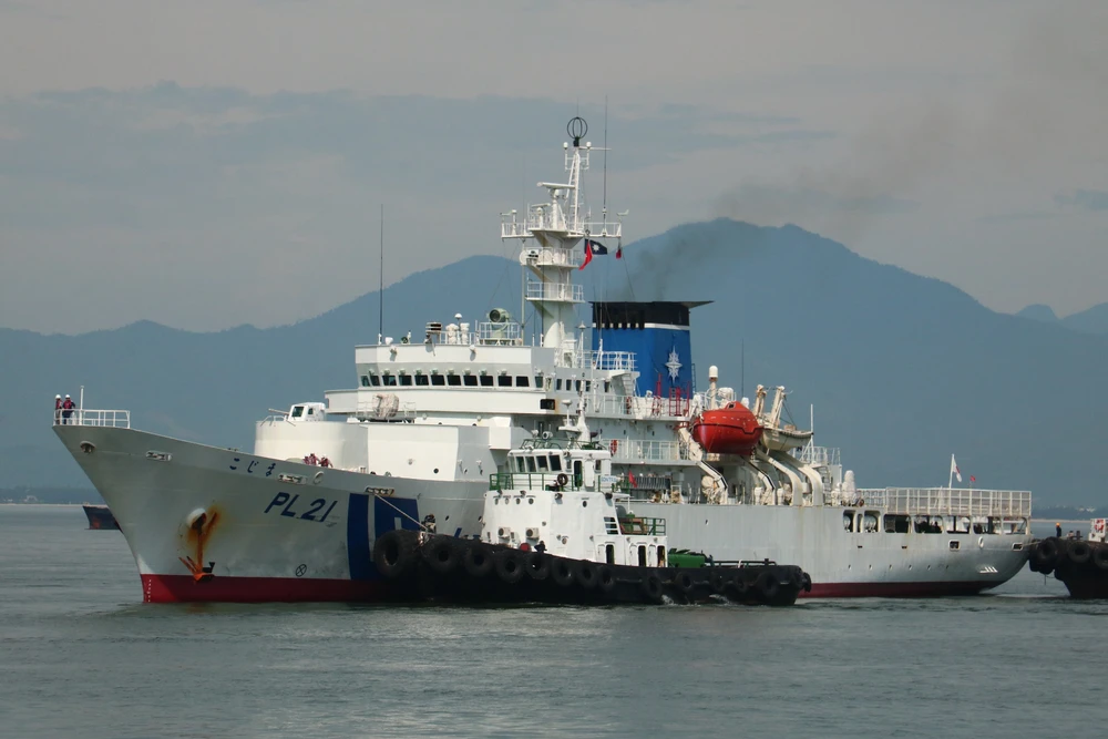 Tàu Bảo vệ bờ biển Nhật Bản cập cảng Tiên Sa, thăm chính thức Đà Nẵng
