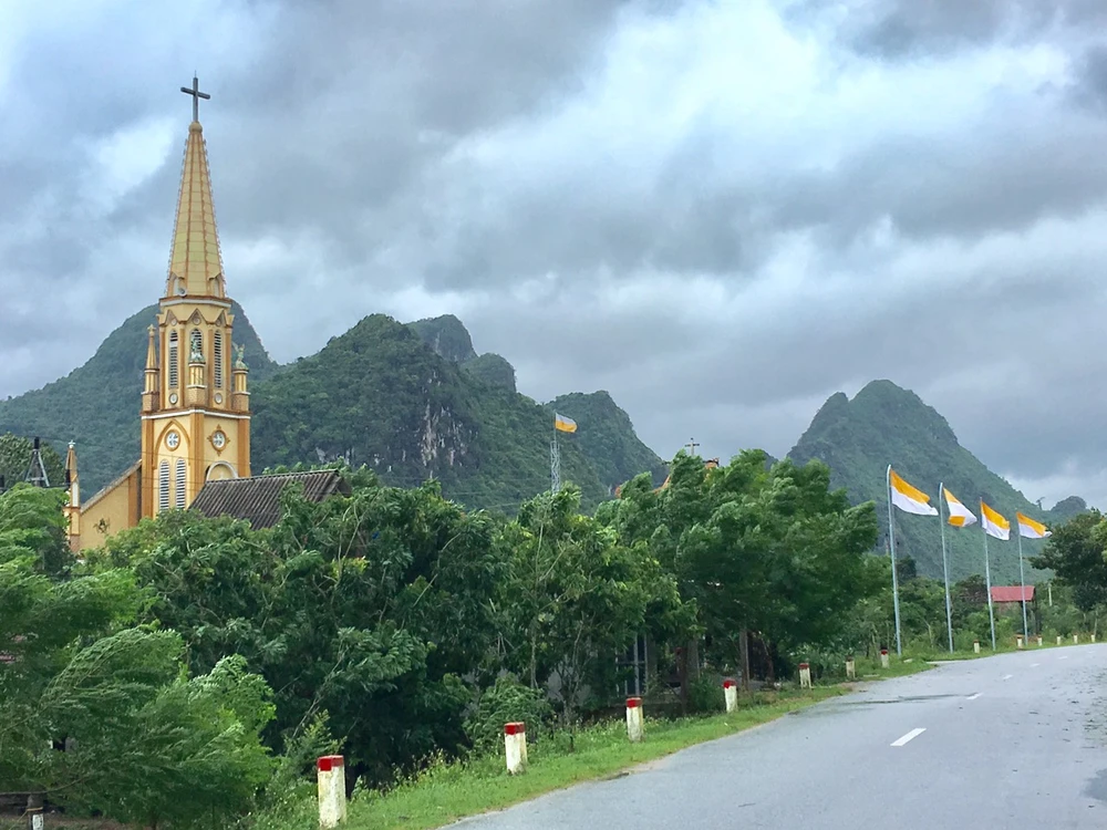 Nhà thờ giáo xứ Bàu Sen, xã Phúc Trạch, huyện Bố Trạch, tỉnh Quảng Bình làm tốt công tác phòng chống dịch covid-19