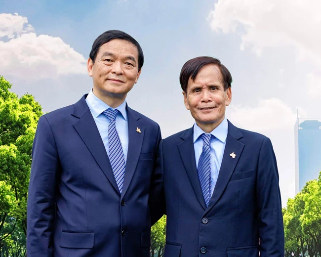 Ông Lê Viết Hải (bên trái) và ông Nguyễn Công Phú thời điểm chưa có bất đồng về công tác điều hành HBC