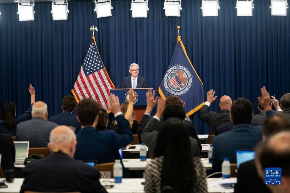 美聯儲主席鮑威爾出席新聞發佈會。