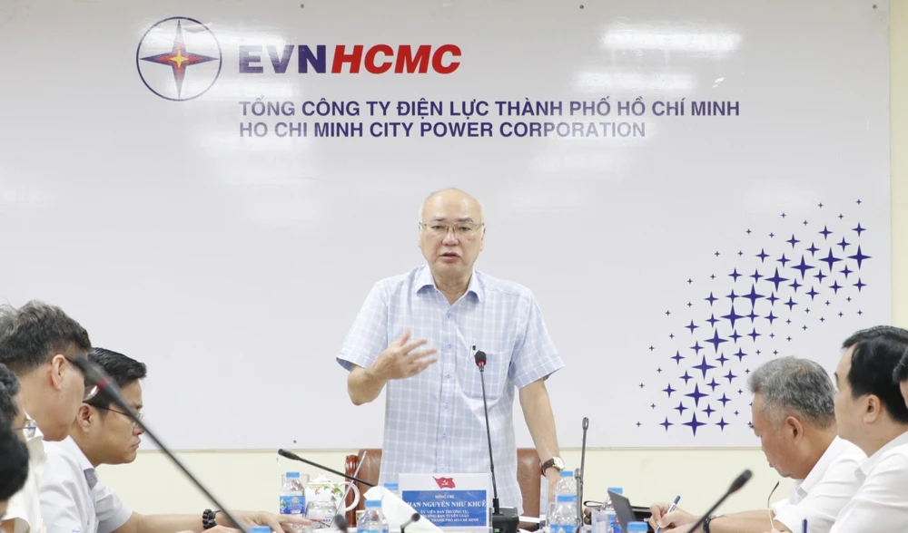 Đồng chí Phan Nguyễn Như Khuê phát biểu tại buổi khảo sát. Ảnh: NGÔ BÌNH