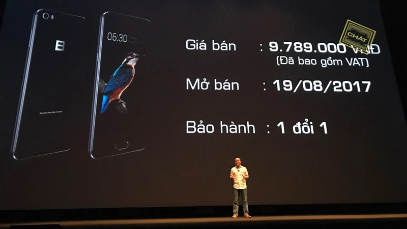 BPhone mới có giá bán 9.789.000 đồng, giá không dễ để người tiêu dùng chấp nhận