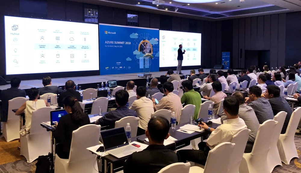 Azure Summit 2018 cho thấy AI không hề xa lạ