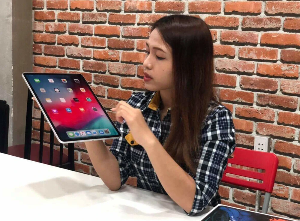 iPad Pro 2018 đã đến tay người dùng