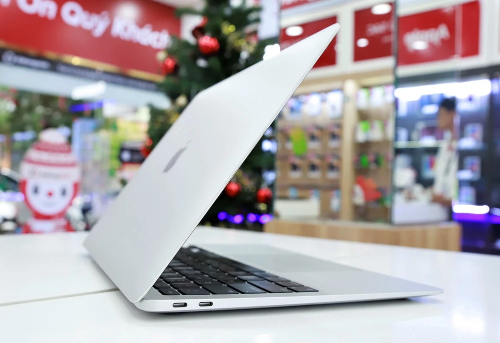 MacBook Air M1 là mẫu laptop bán chạy nhất tại hệ thống Di Động Việt trong 2 tháng đầu quý 4-2022
