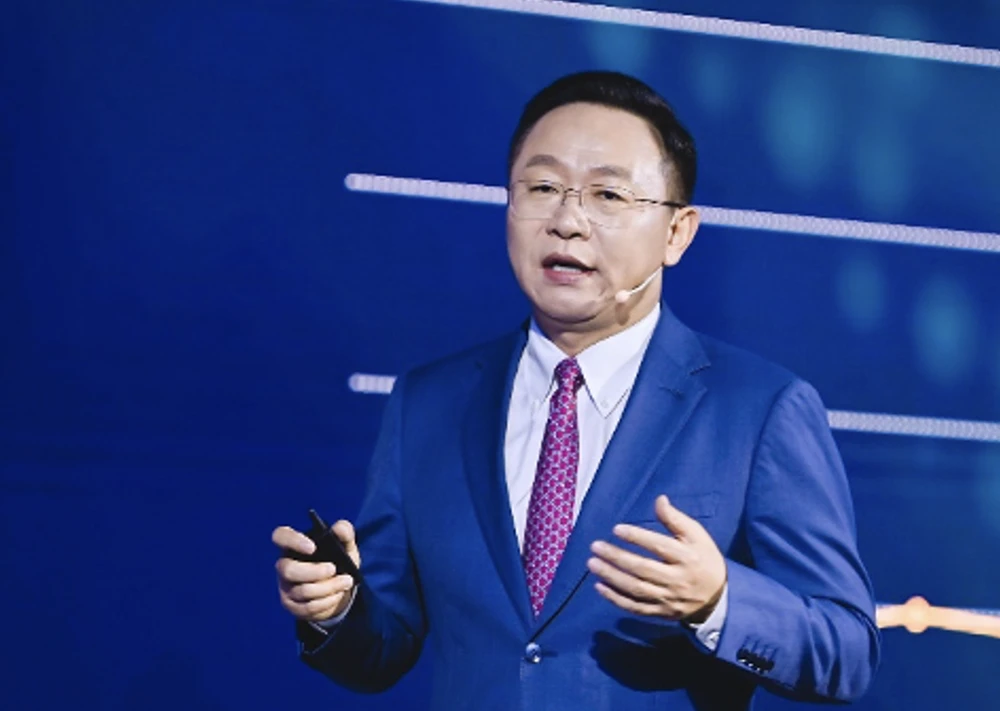 Ông David Wang, Giám đốc Điều hành HĐQT phát biểu khai mạc Hội nghị Đối tác APAC 2023