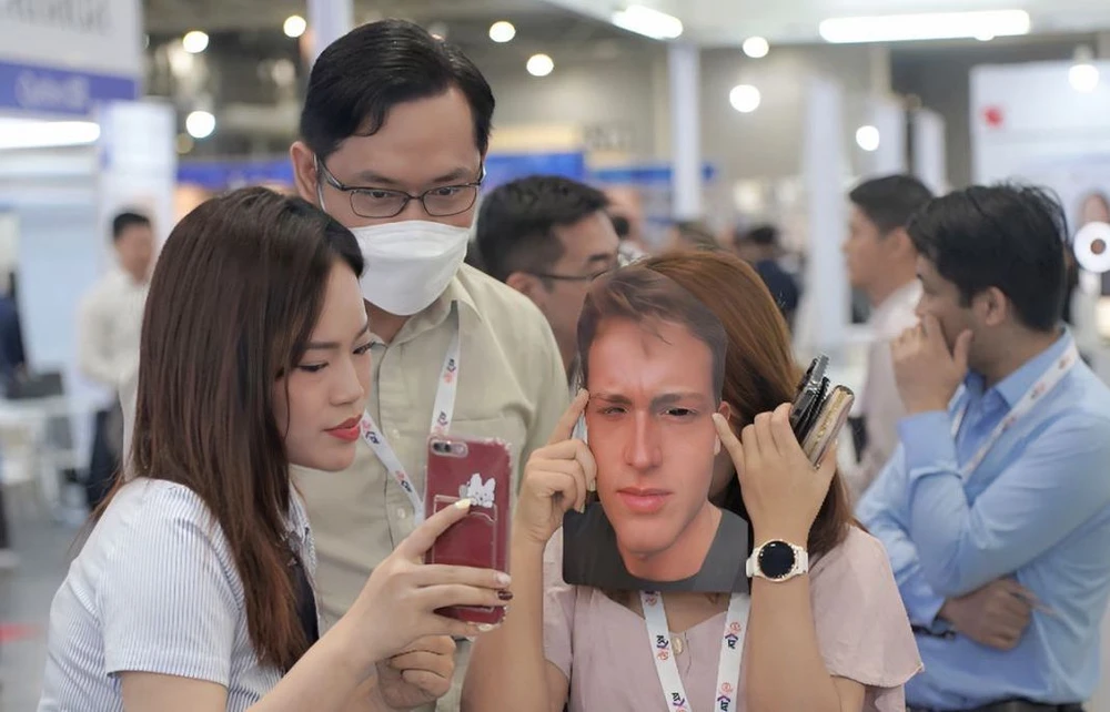 VNPT trình diễn Face ID tại Asia Tech X Singapore 2023